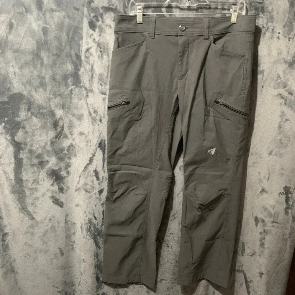 Eddie Bauer First Ascent Men's 36x30 Gray Cargo Tech Pants Outdoor Hiking Travel